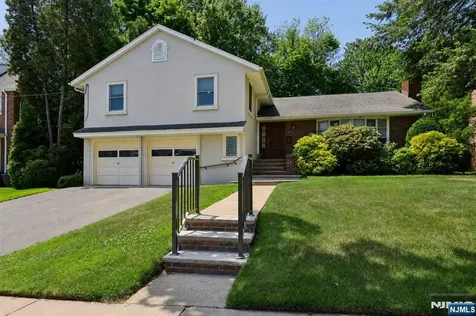 384 Rutland Avenue Teaneck NJ 07666