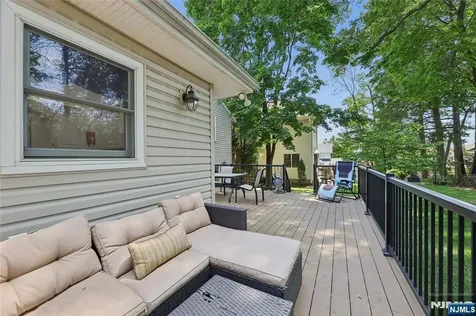 384 Rutland Avenue Teaneck NJ 07666