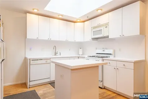 20 Manger Road West Orange NJ 07052
