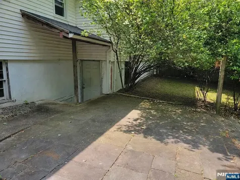 33 N Maple Avenue Park Ridge NJ 07656
