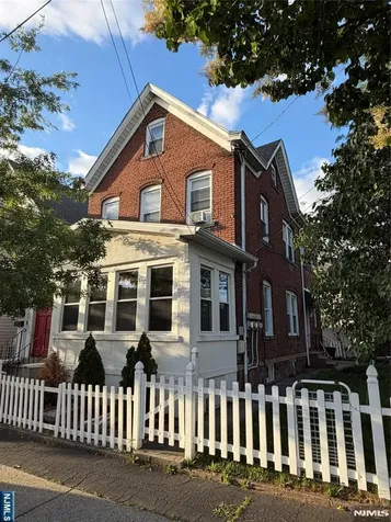 593 Broad Street Carlstadt NJ 07072