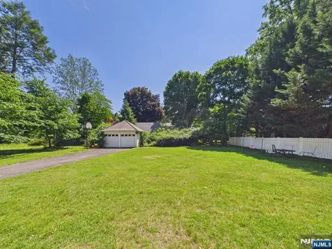 440 Grove Street Oradell NJ 07649