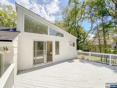 1 Herrick Drive Old Tappan NJ 07675