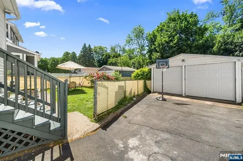 121 Smallwood Avenue Belleville NJ 07109