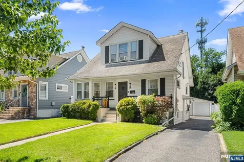 121 Smallwood Avenue Belleville NJ 07109