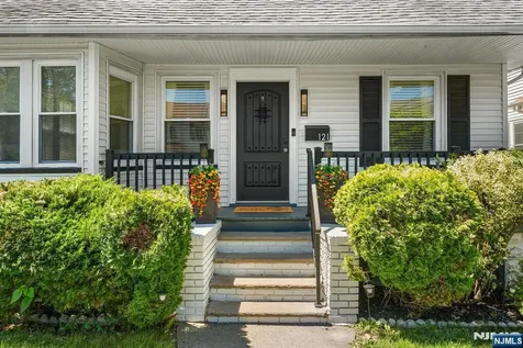 121 Smallwood Avenue Belleville NJ 07109