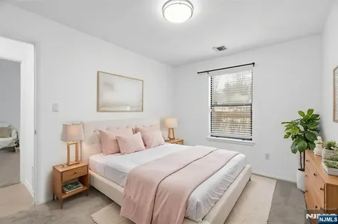 41 Coriander Way Englewood NJ 07631