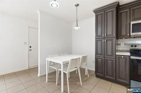 41 Coriander Way Englewood NJ 07631