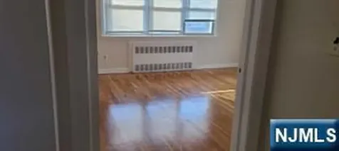 7 Luxoro Place Fairview NJ 07022