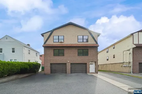 93 Myrtle Avenue Edgewater NJ 07020