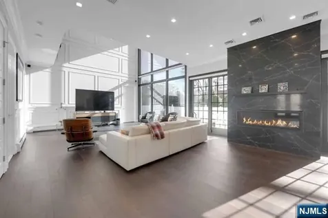 6 Allison Drive Englewood Cliffs NJ 07632