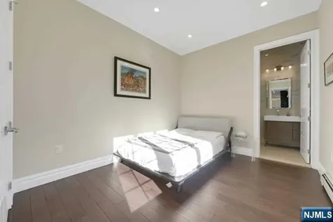 6 Allison Drive Englewood Cliffs NJ 07632