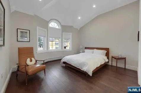 6 Allison Drive Englewood Cliffs NJ 07632