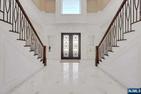 6 Allison Drive Englewood Cliffs NJ 07632