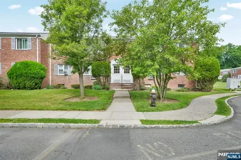 43 Conforti Avenue West Orange NJ 07052