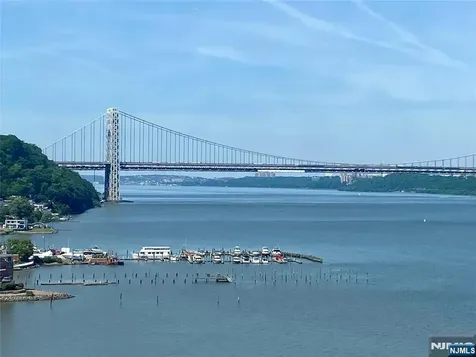 1203 River Road Edgewater NJ 07020