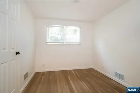 26 Garret Place Glen Rock NJ 07452