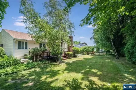 26 Garret Place Glen Rock NJ 07452