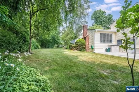 26 Garret Place Glen Rock NJ 07452