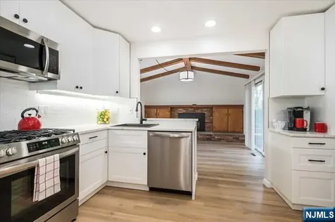26 Garret Place Glen Rock NJ 07452