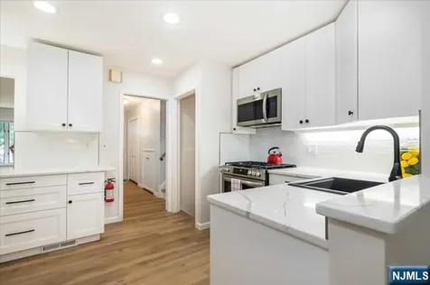26 Garret Place Glen Rock NJ 07452