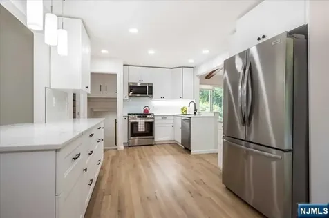 26 Garret Place Glen Rock NJ 07452