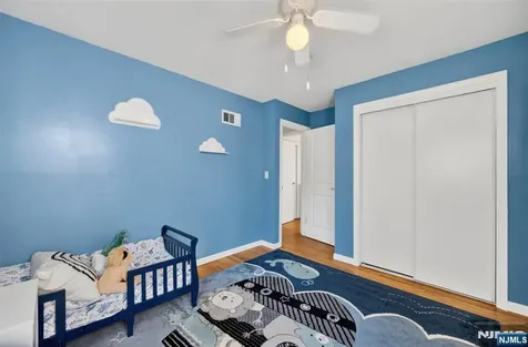447 Van Dyke Street Ridgewood NJ 07450