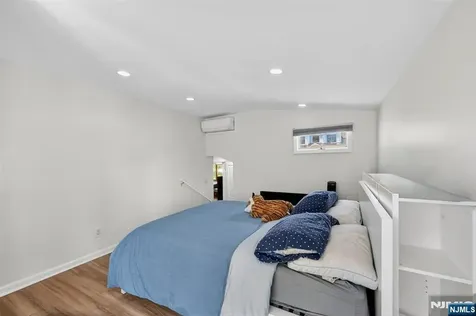 447 Van Dyke Street Ridgewood NJ 07450