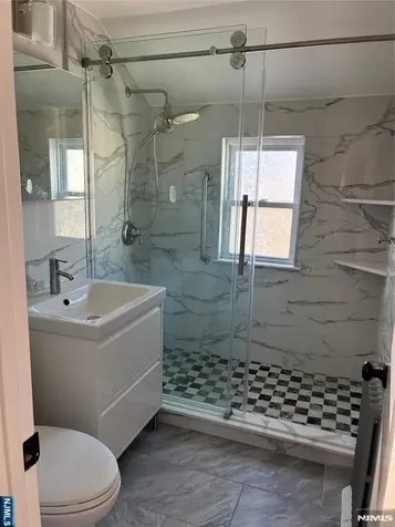 2 James Court Lodi NJ 07644