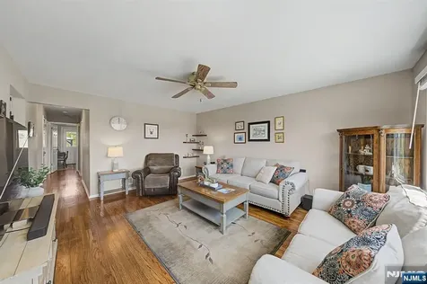 714 5th Street Carlstadt NJ 07072