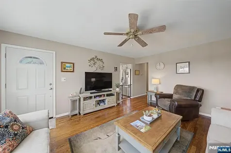 714 5th Street Carlstadt NJ 07072