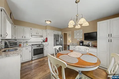 714 5th Street Carlstadt NJ 07072