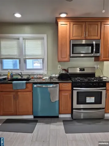 369-375 28th Street Paterson NJ 07514