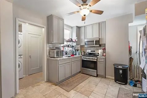 726-728 14th Avenue Paterson NJ 07504