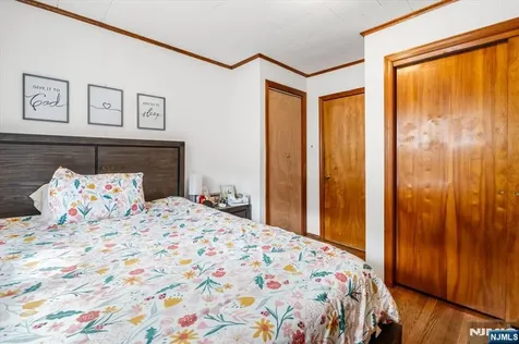 405 Page Avenue Lyndhurst NJ 07071