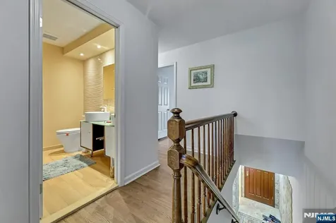14 Chelsea Court Ramsey NJ 07446