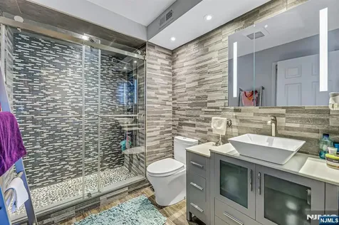 14 Chelsea Court Ramsey NJ 07446
