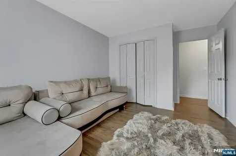 14 Chelsea Court Ramsey NJ 07446