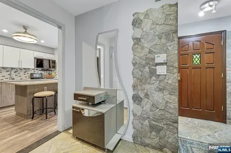 14 Chelsea Court Ramsey NJ 07446