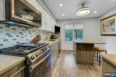 14 Chelsea Court Ramsey NJ 07446