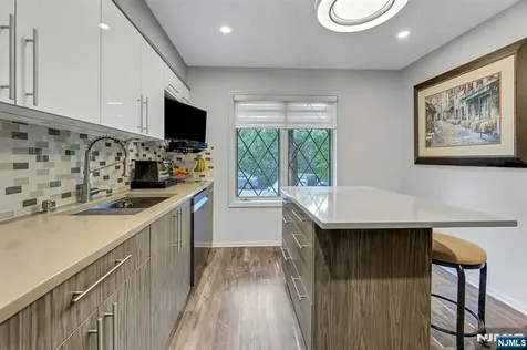 14 Chelsea Court Ramsey NJ 07446