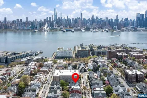8 Cooper Place Weehawken NJ 07086