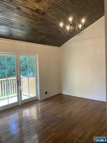 5 Little Brook Old Tappan NJ 07675