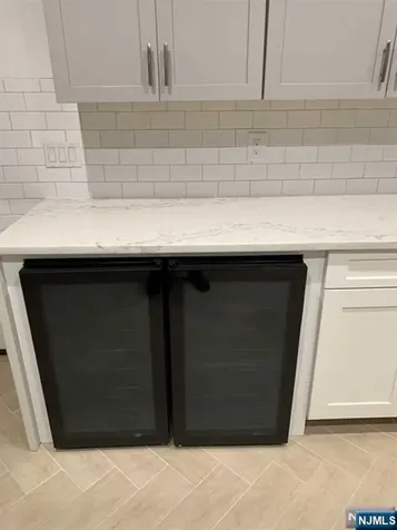 5 Little Brook Old Tappan NJ 07675