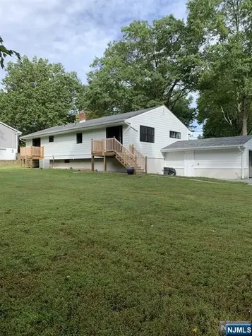 5 Little Brook Old Tappan NJ 07675