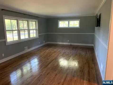 5 Little Brook Old Tappan NJ 07675