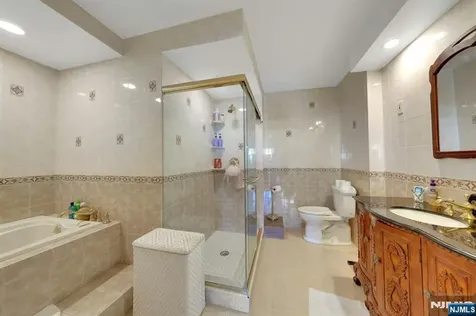 1530 Palisade Avenue Fort Lee NJ 07024