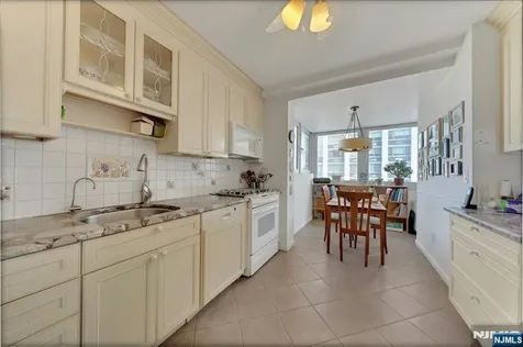 1530 Palisade Avenue Fort Lee NJ 07024