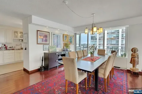 1530 Palisade Avenue Fort Lee NJ 07024