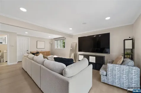 119 Rutgers Place Clifton NJ 07013